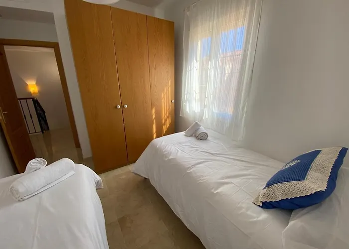 Сasa de vacaciones Casa Cervantes By Casaturistica *